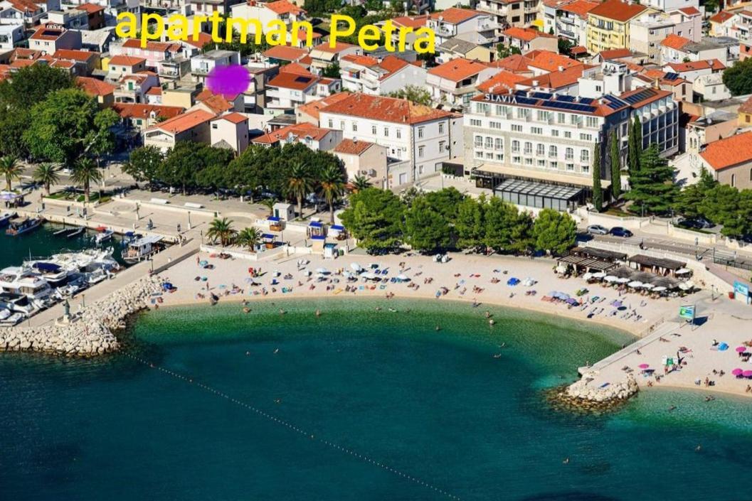Apartment Petra Baska Voda Bagian luar foto